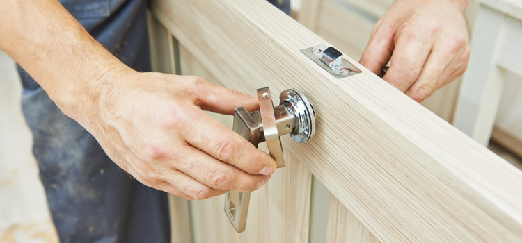 interior door repair Fountain Valley